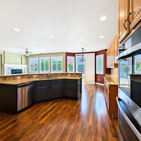 5432 Casa Grande Ave, Rocklin, CA 95677