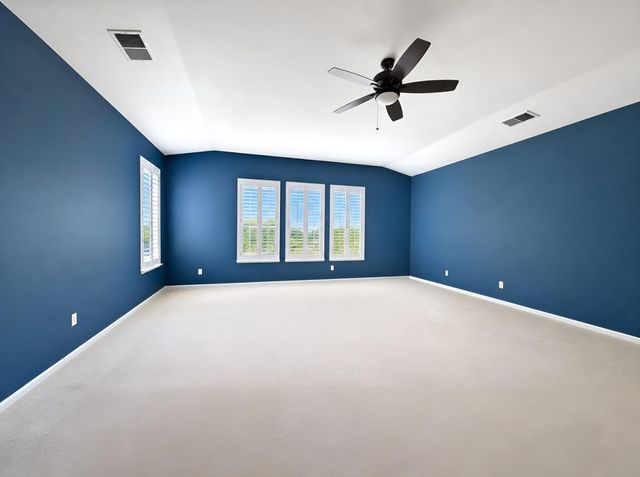 5432 Casa Grande Ave, Rocklin, CA 95677