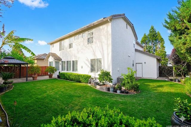 5432 Casa Grande Ave, Rocklin, CA 95677