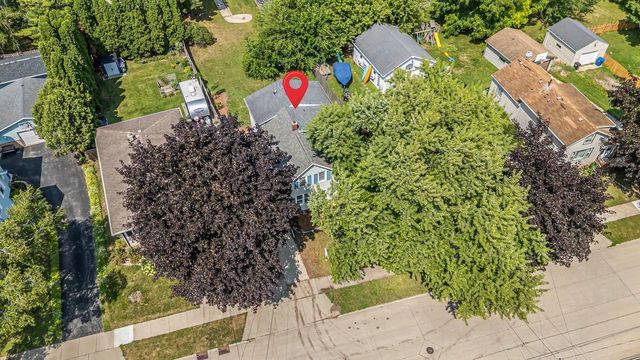 728 W 4TH AVENUE, Oshkosh, WI 54901