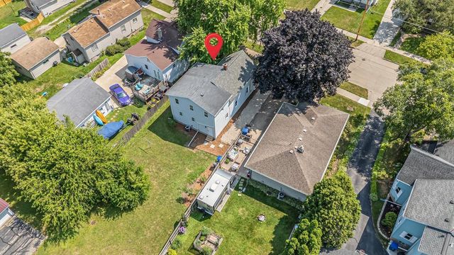 728 W 4TH AVENUE, Oshkosh, WI 54901