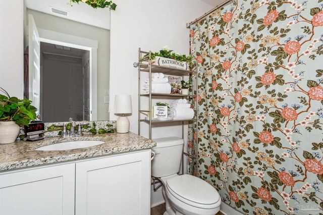 8916 Brigade Trl, Pensacola, FL 32534