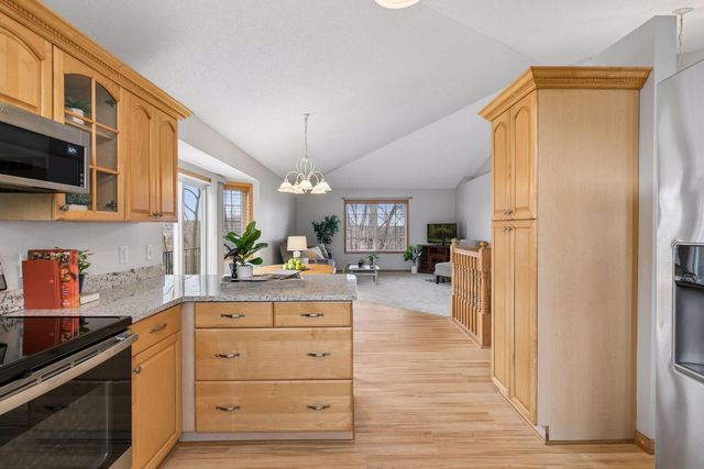 14026 Bluebird Trail NE, Prior Lake, MN 55372