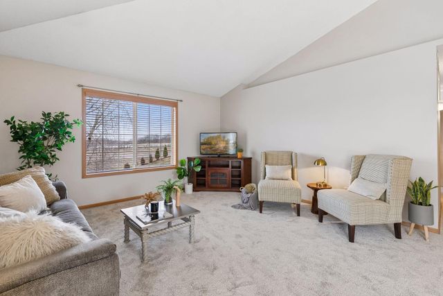 14026 Bluebird Trail NE, Prior Lake, MN 55372