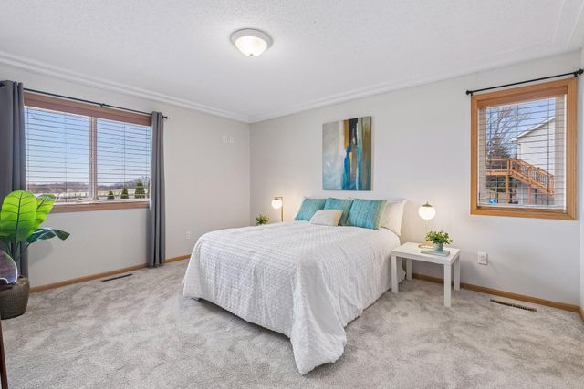 14026 Bluebird Trail NE, Prior Lake, MN 55372