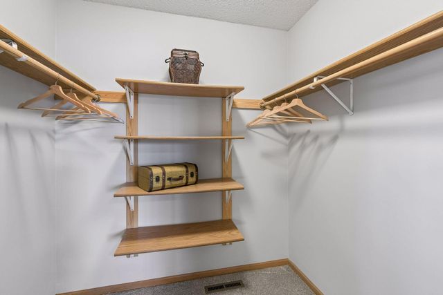 14026 Bluebird Trail NE, Prior Lake, MN 55372