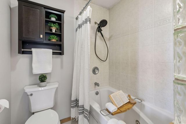 14026 Bluebird Trail NE, Prior Lake, MN 55372