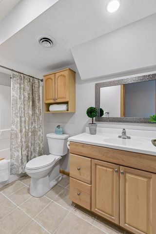 14026 Bluebird Trail NE, Prior Lake, MN 55372