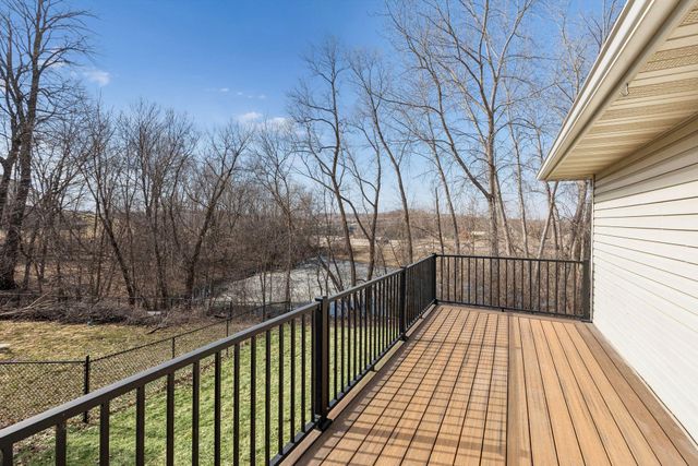 14026 Bluebird Trail NE, Prior Lake, MN 55372