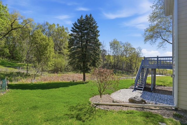 6410 Fox Path, Chanhassen, MN 55317