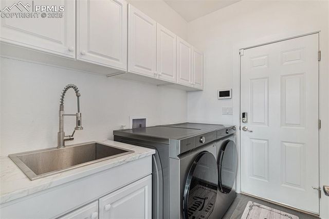 252 Huntley Court, Castle Pines, CO 80108