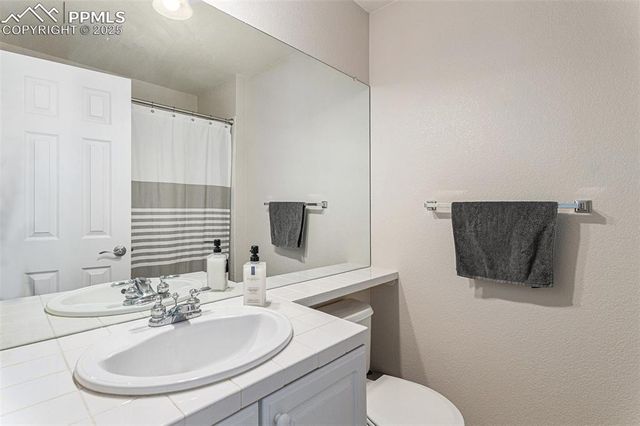 252 Huntley Court, Castle Pines, CO 80108