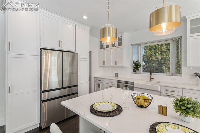 252 Huntley Court, Castle Pines, CO 80108