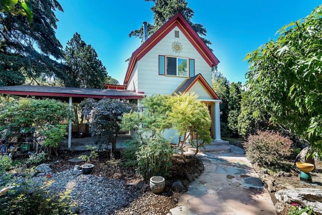 814 E 5th Avenue, Ellensburg, WA 98926