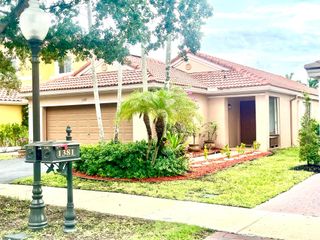 1377 Majesty Terrace, Weston, FL 33327