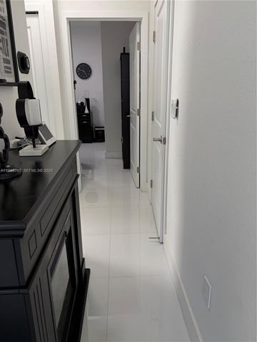 32308 SW 196th Ave, Homestead, FL 33030