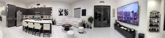 32308 SW 196th Ave, Homestead, FL 33030