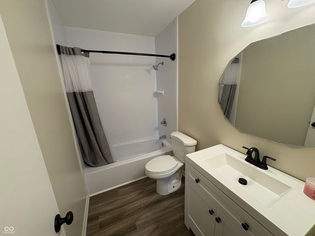 1135 Carroll White Drive, Indianapolis, IN 46219