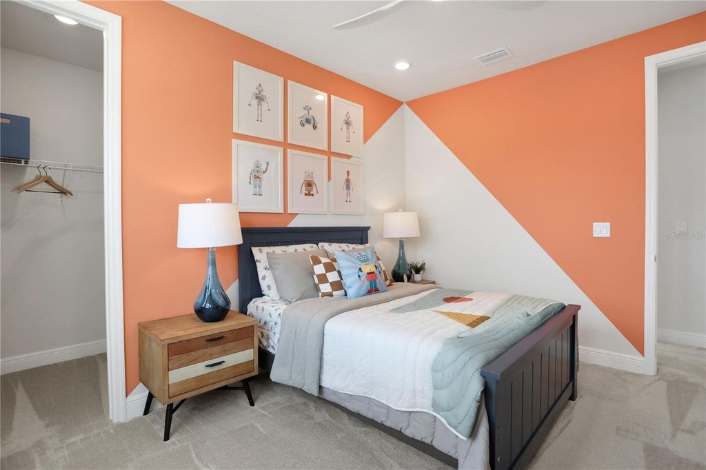 Image 58 of property listing at 17453 VALLEYWOOD PARKWAY, Land O Lakes, FL 34638