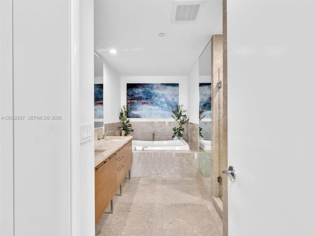 17001 Collins Ave 2106, Sunny Isles Beach, FL 33160