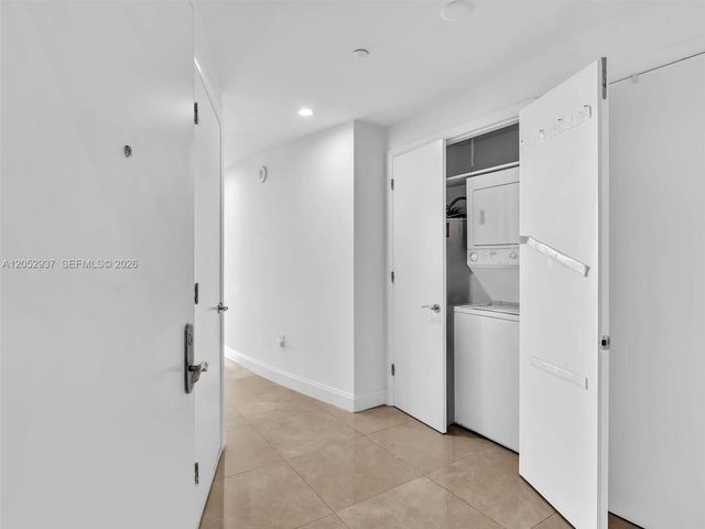 17001 Collins Ave 2106, Sunny Isles Beach, FL 33160