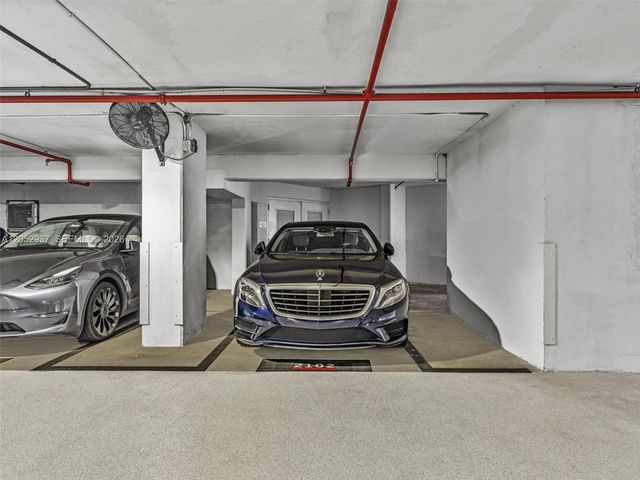 17001 Collins Ave 2106, Sunny Isles Beach, FL 33160