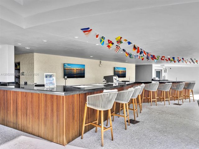 17001 Collins Ave 2106, Sunny Isles Beach, FL 33160