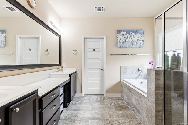 4547 MEADOW GRN, Schertz, TX 78108