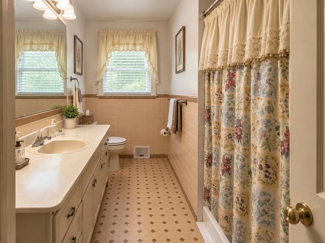 2363 Gale Ln, Chattanooga, TN 37421