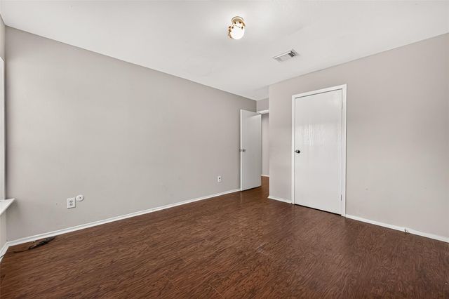 16707 Running Quail Court, Houston, TX 77489
