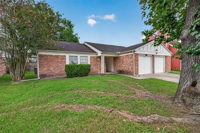 16707 Running Quail Court, Houston, TX 77489
