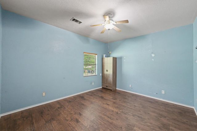 692 County Road 3371, Cleveland, TX 77327