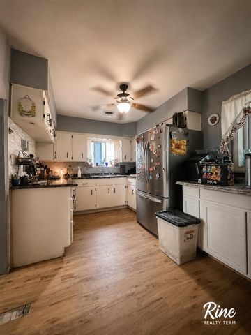 18 Grand Avenue, Niles, MI 49120