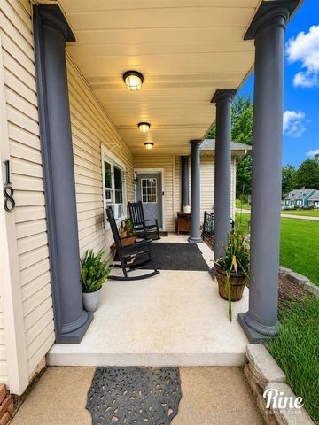 18 Grand Avenue, Niles, MI 49120