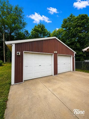 18 Grand Avenue, Niles, MI 49120