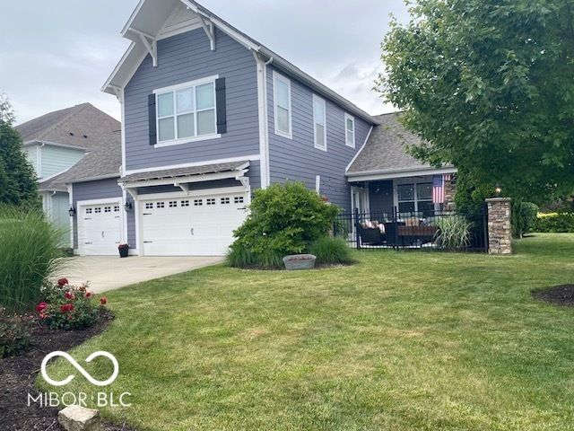 7610 Bishops Green, Zionsville, IN 46077