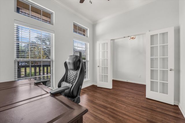 421 Northridge Circle, West, TX 76691