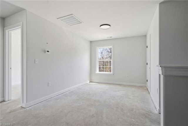 531 Dogwood Circle, High Point, NC 27260