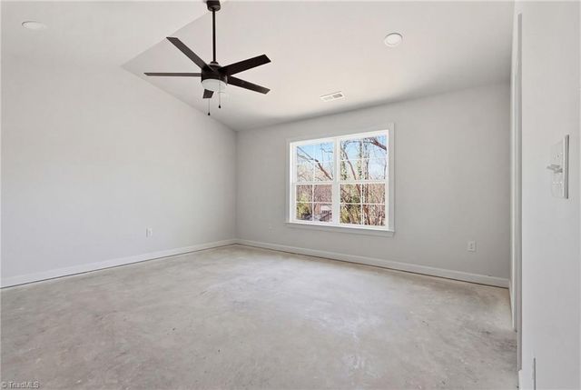 531 Dogwood Circle, High Point, NC 27260