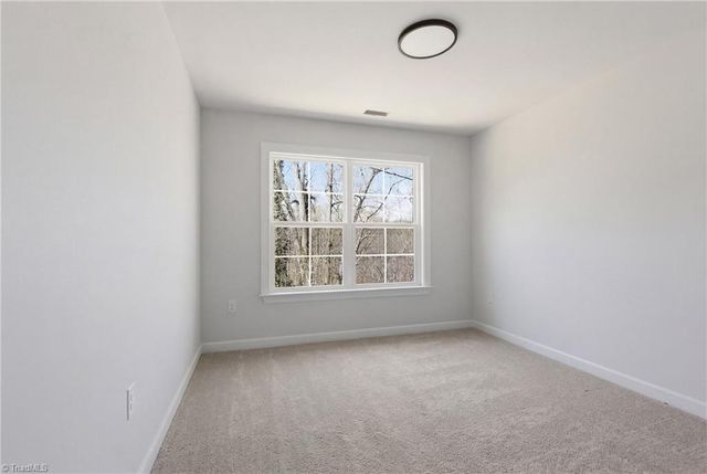 531 Dogwood Circle, High Point, NC 27260