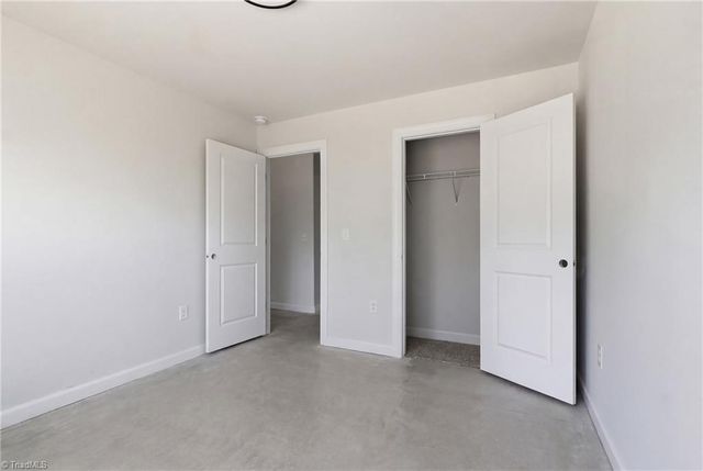 531 Dogwood Circle, High Point, NC 27260