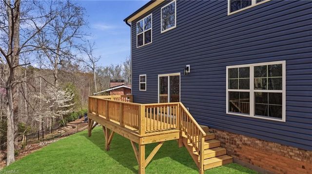 531 Dogwood Circle, High Point, NC 27260