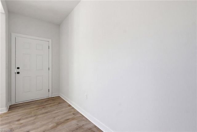 531 Dogwood Circle, High Point, NC 27260