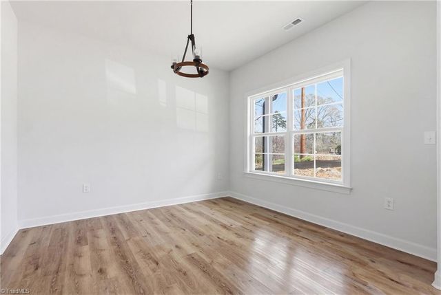 531 Dogwood Circle, High Point, NC 27260