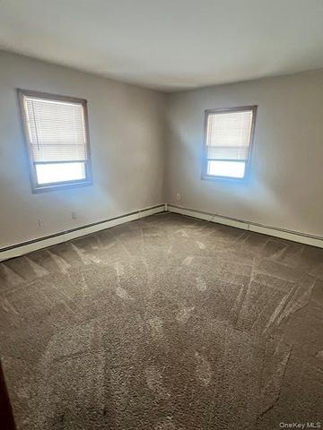 5 New Paltz Rd B, Lloyd, NY 12528