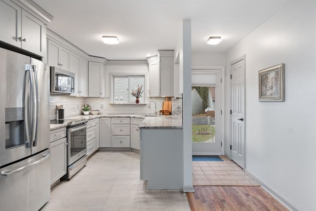 224 Locust Hill, Shelburne, VT 05482