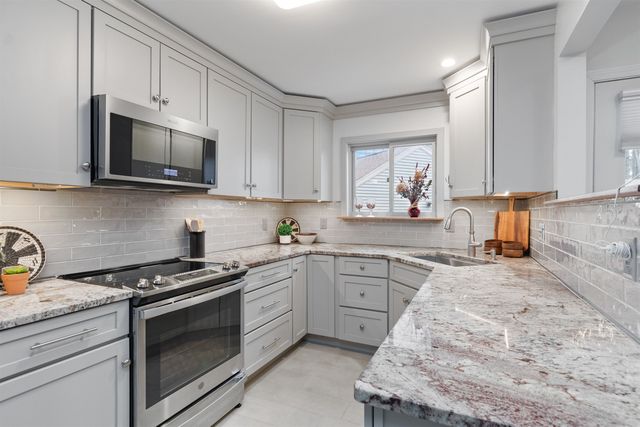 224 Locust Hill, Shelburne, VT 05482