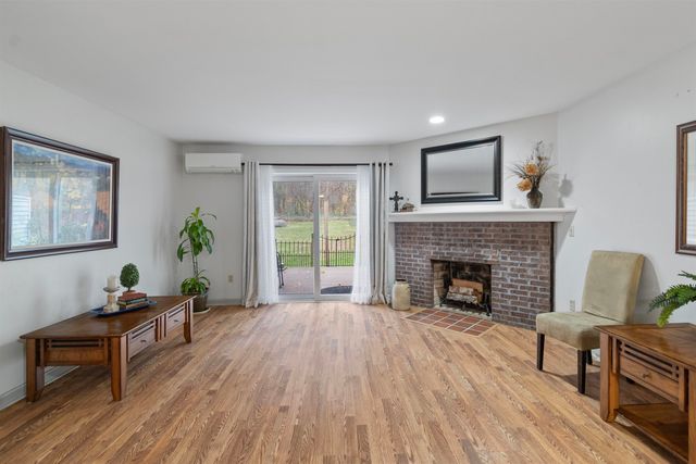 224 Locust Hill, Shelburne, VT 05482