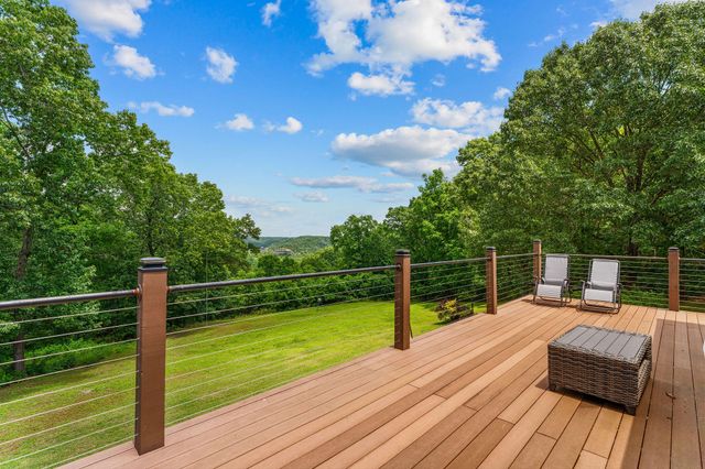 11772 State Hwy 176, Walnut Shade, MO 65771