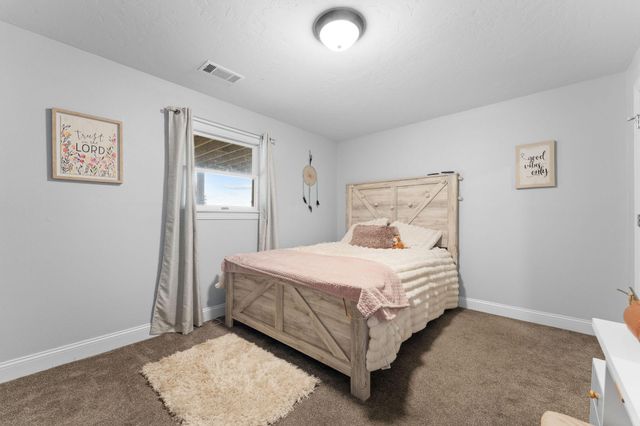 11772 State Hwy 176, Walnut Shade, MO 65771